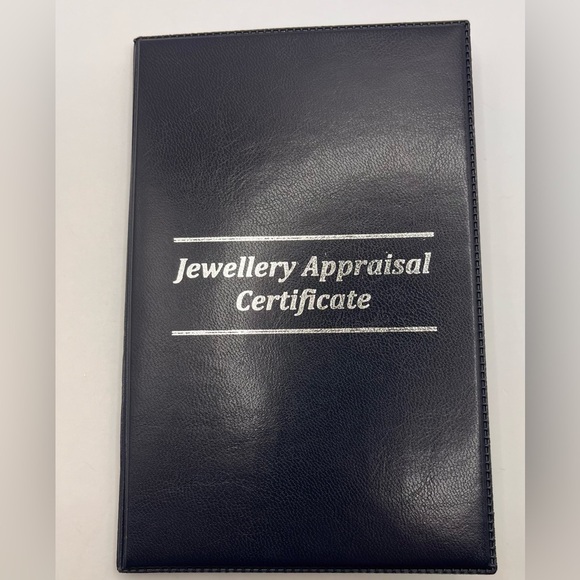 Natural Spessartite Garnet 3.42 cts Oval Cut Loose Stone - Picture 5 of 5